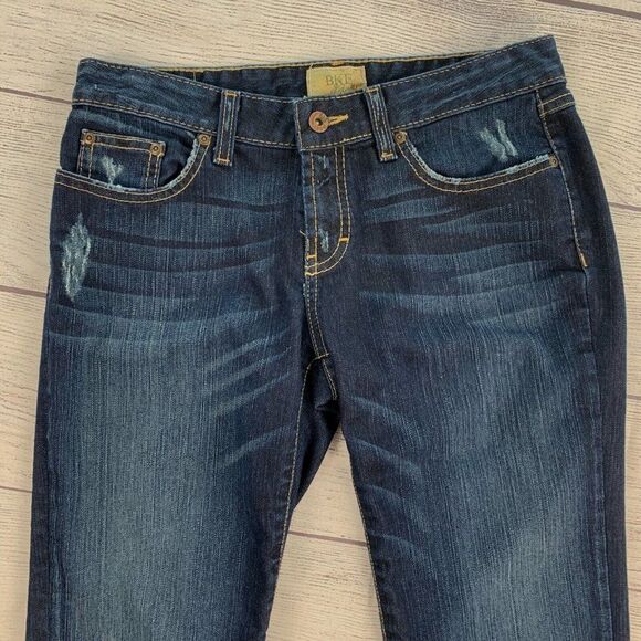 BKE Capri Jeans sz 28 Dark Wash Factory Fading Distressing 22" inseam - Picture 2 of 9